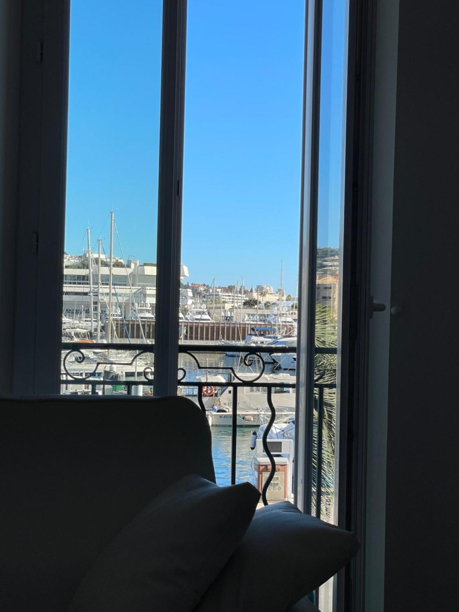 Cannes Old Port, Seafront & Seaview, Yacht Show Port Екстер'єр фото
